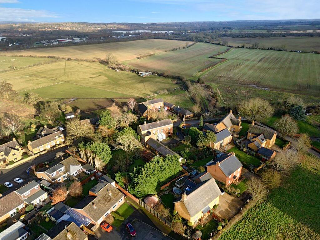 Danesfield, Rothersthorpe