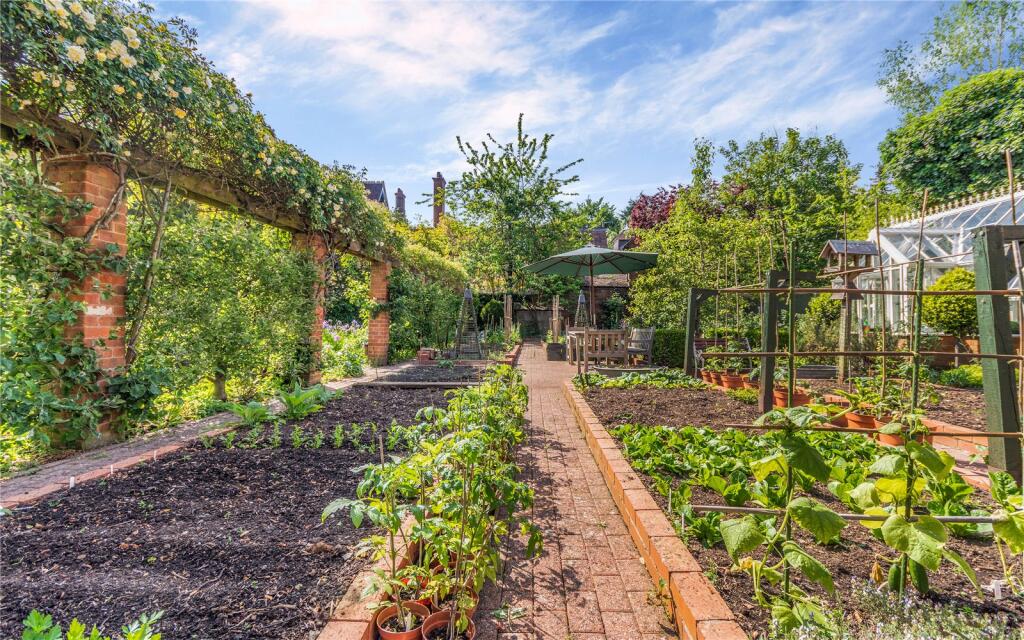 Kitchen Garden
