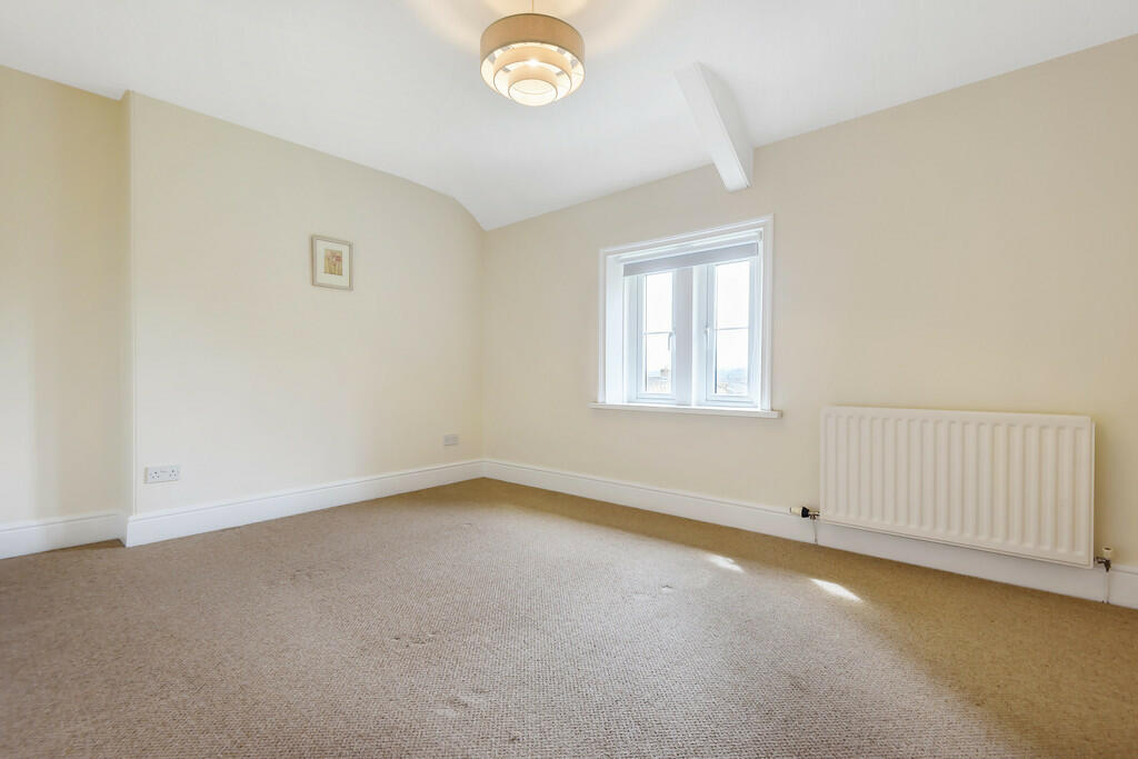 Brent Top Bedroom...