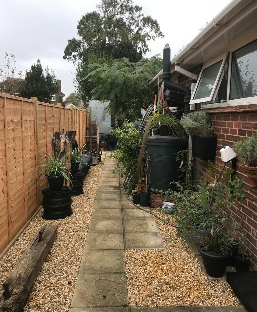 Side garden
