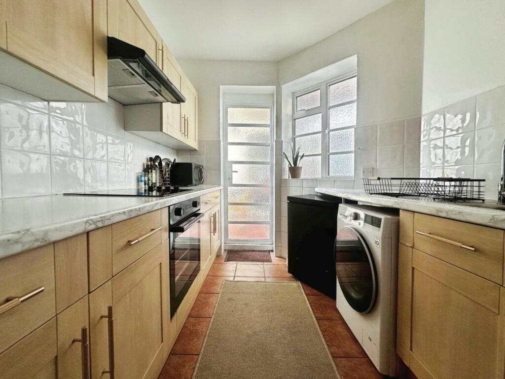 pbox-kitchen-330283.jpg