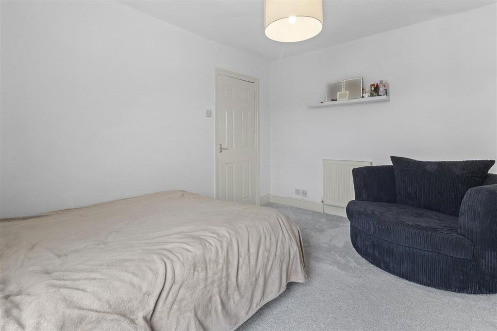 bedroom one #3.jpg