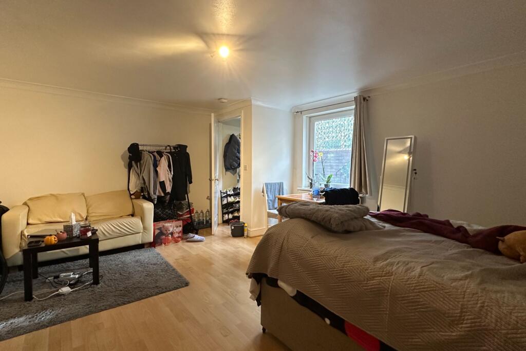 27A Vachel Road, Reading RG1 1NY