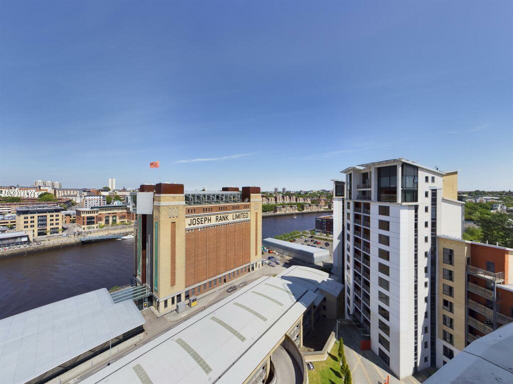 BALTIC QUAY 8.jpg
