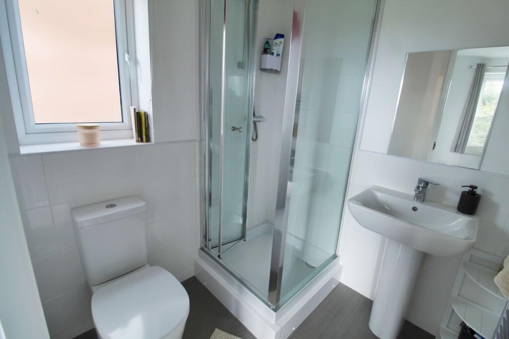 Bedroom Two En-Suite