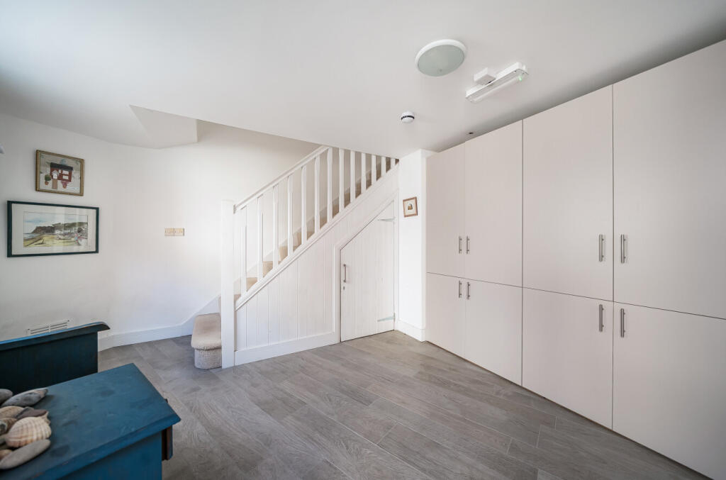 1357417-16-68cd8a...