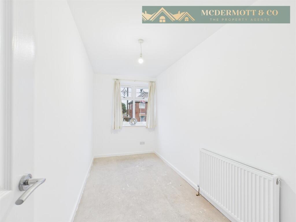 2nd Reception/4th Bedroom