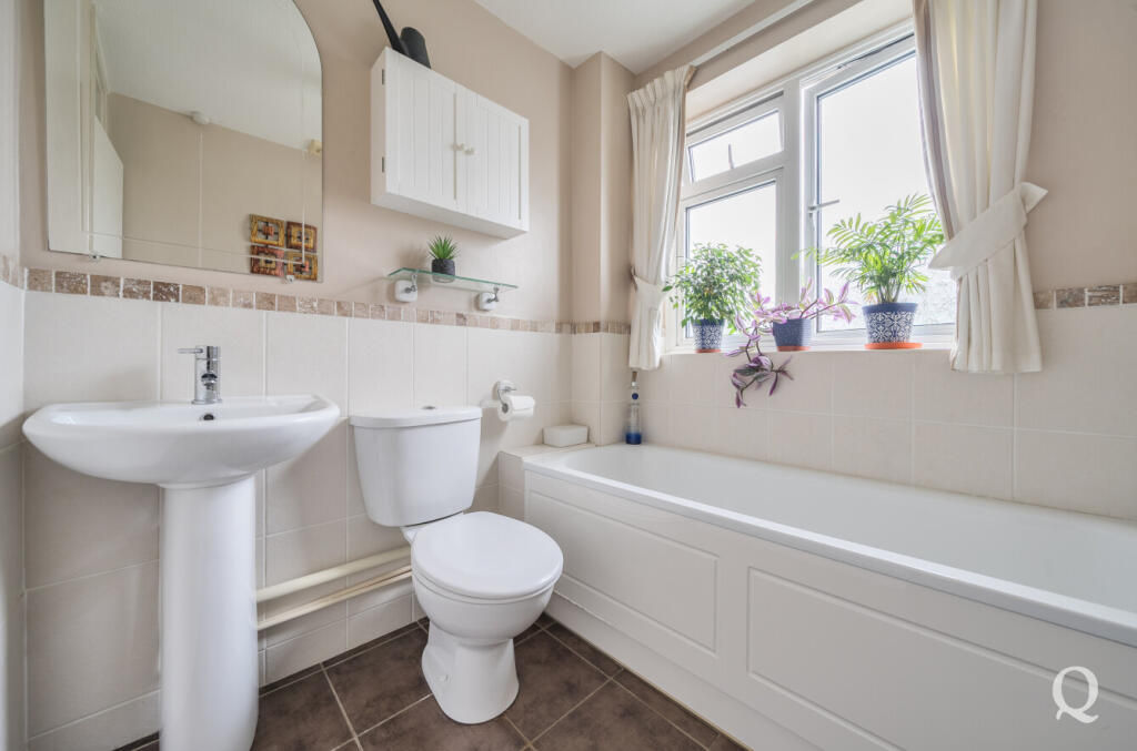 74ac274c-8a60-474...