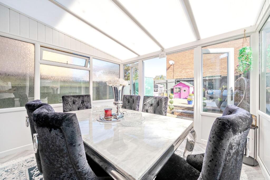 CONSERVATORY.jpg