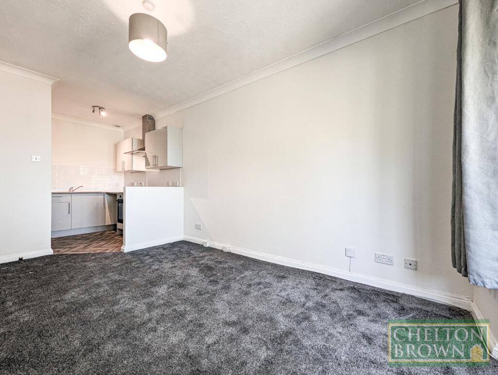 Living Room/Kitchen