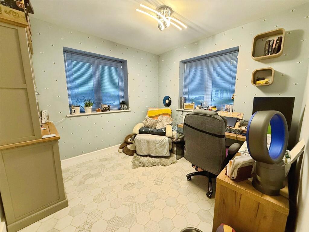 Snug/Office
