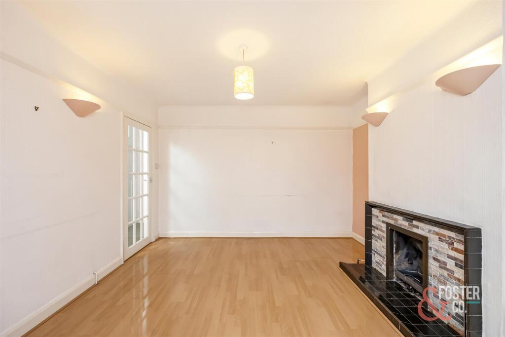 Wilmington Way, 52-020.JPG