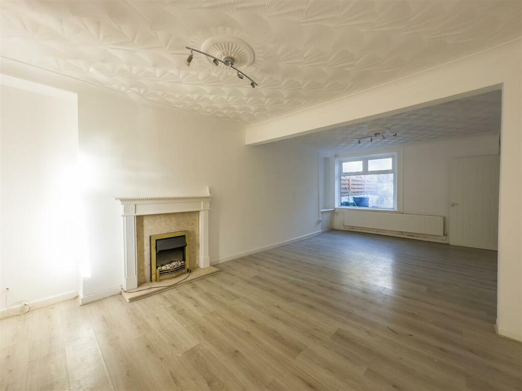 108 Tillery Street-9.jpg