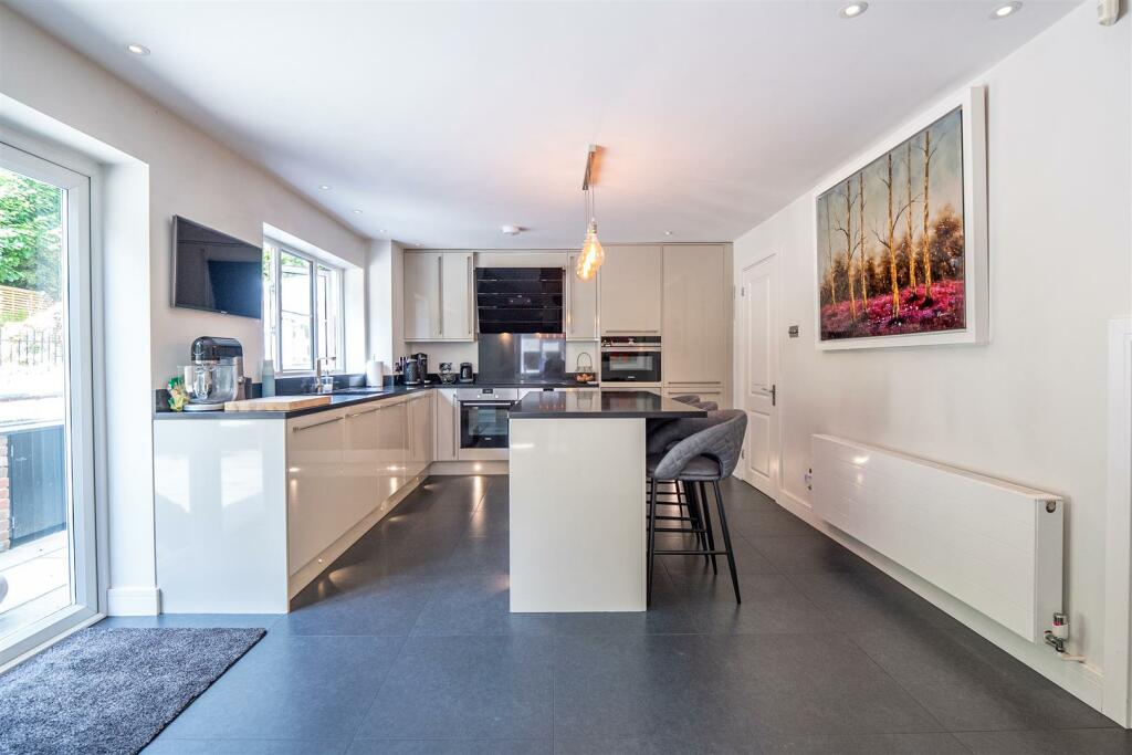 Kitchen-Breakfast Room.jpg