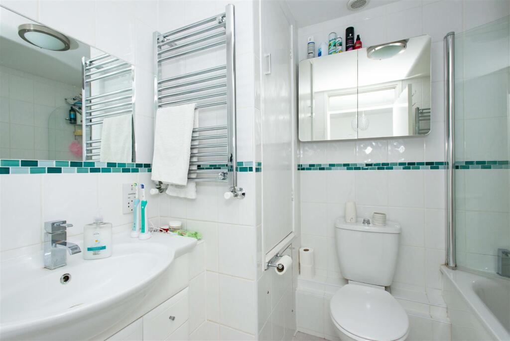 2025.01.22 - 62 Doveney Cl, BR5 3WF-9850.jpg