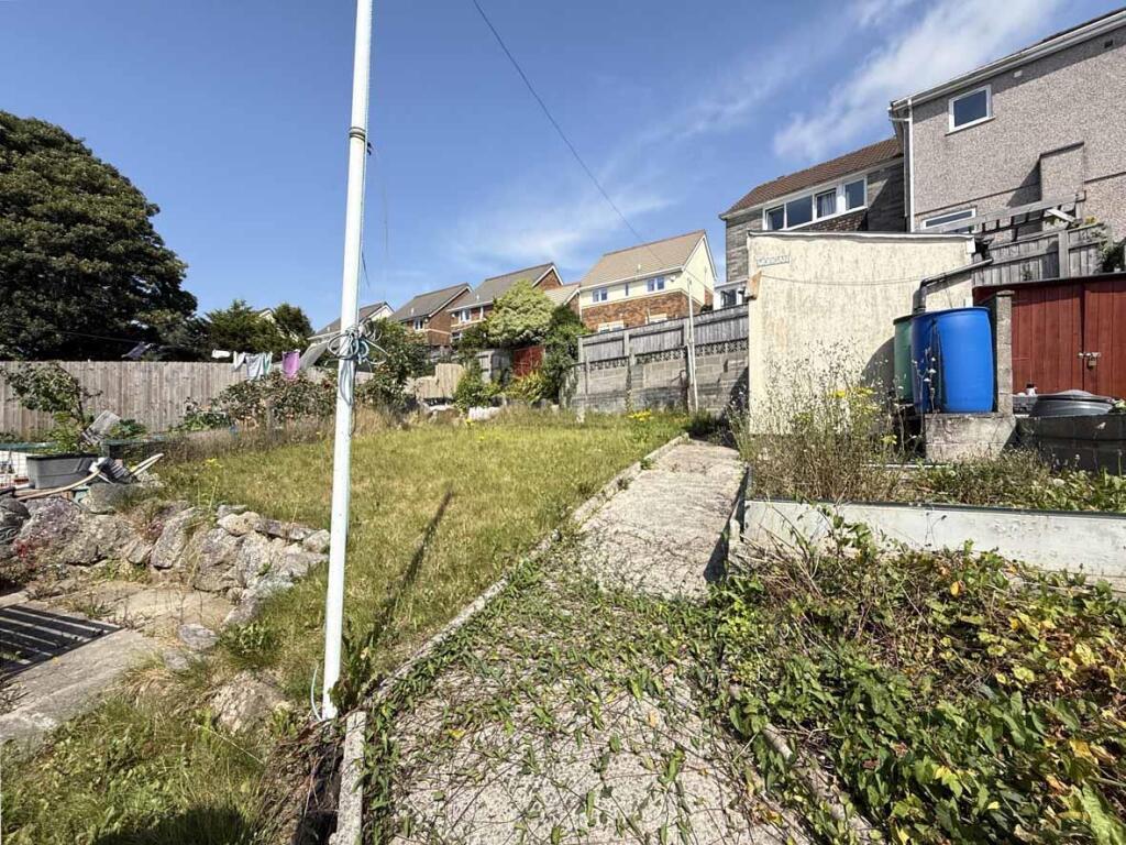 Elgin Crescent 106 - Garden2.jpg