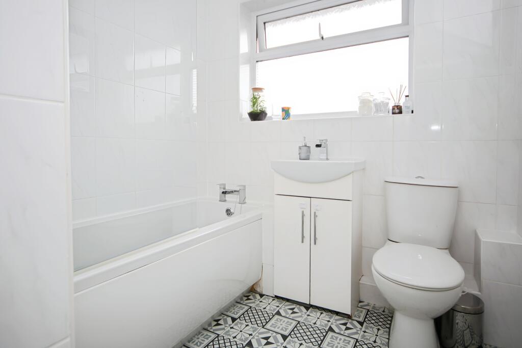 Family bathroom
