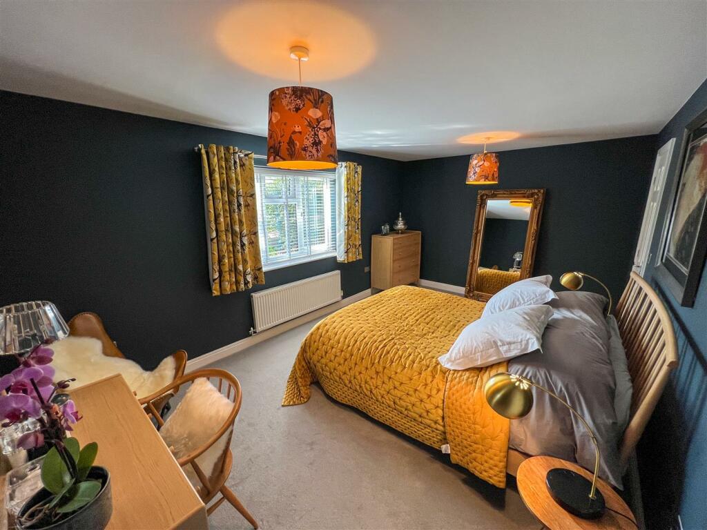 Bedroom 1A.JPG