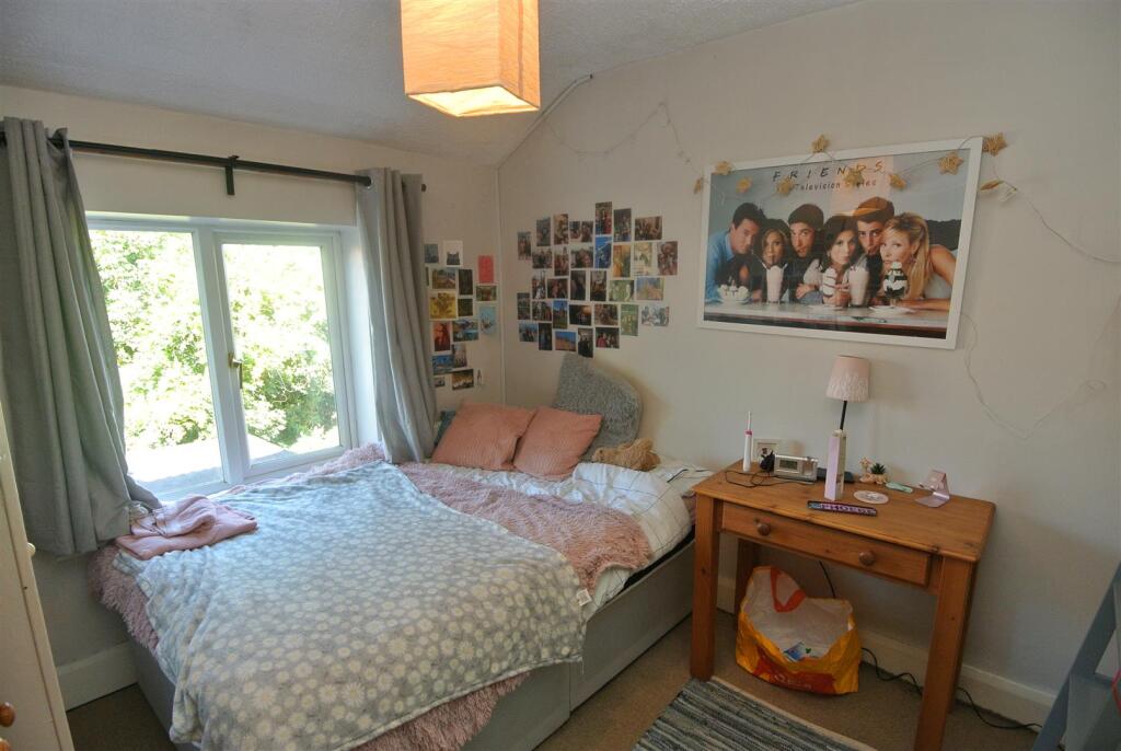 Bedroom 3 FF rear.JPG