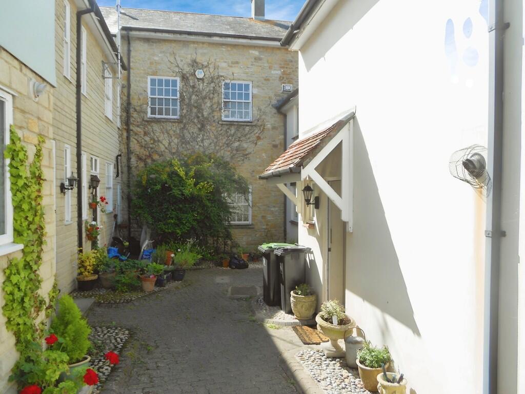 d92d50be-IMG_337_...