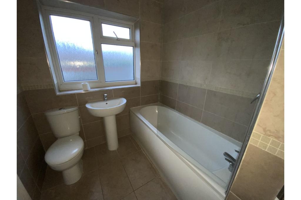 Family bathroom