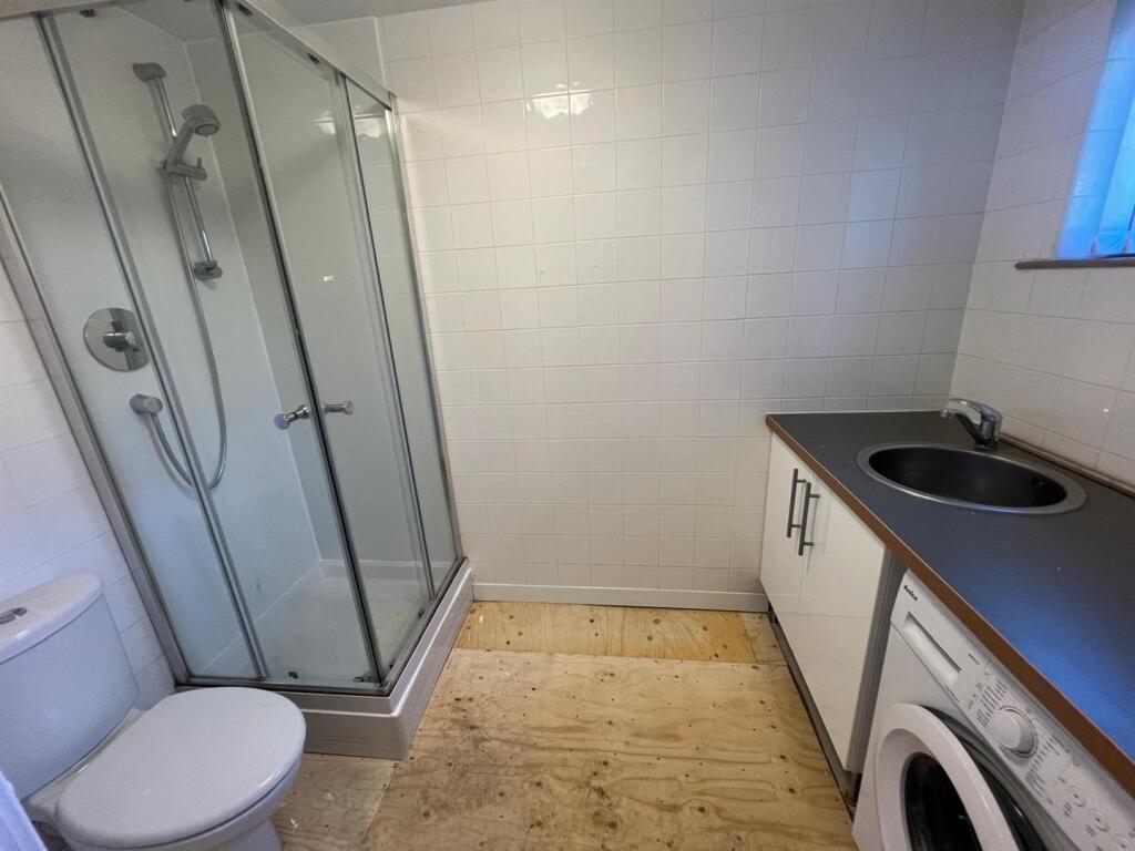 Utility:Shower room .jpg