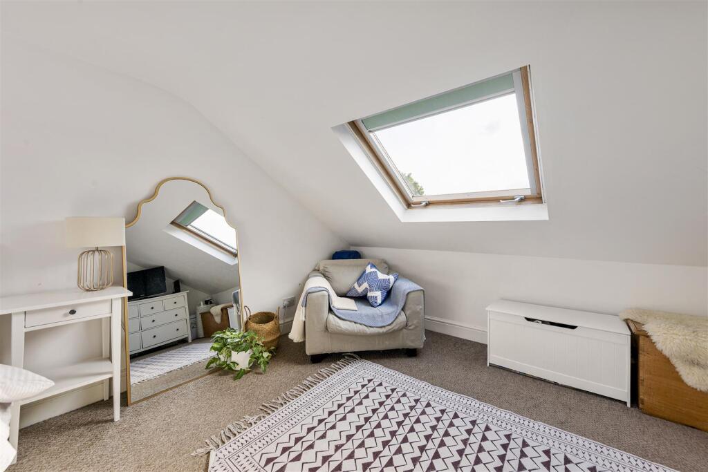 Shernhall Street, E17