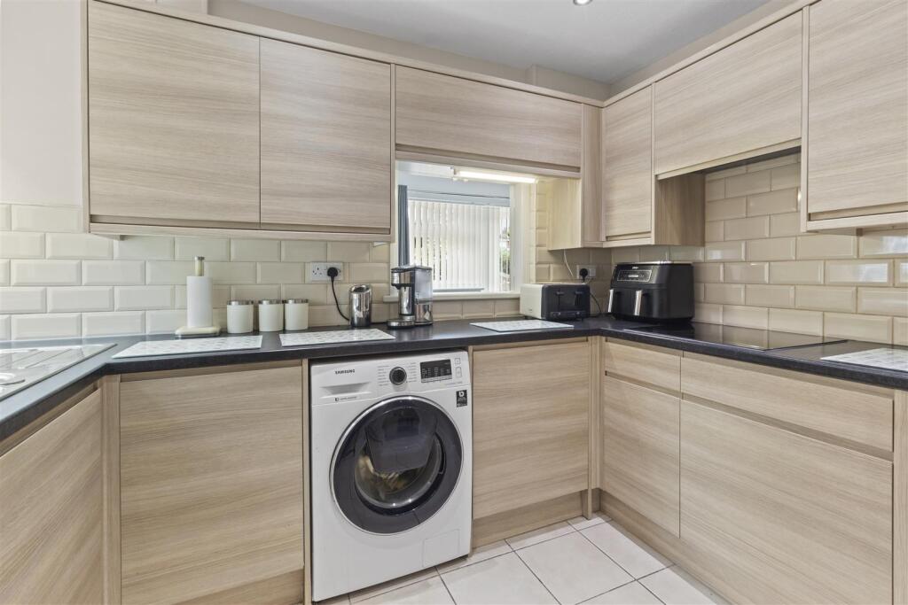 kitchen #3.jpg