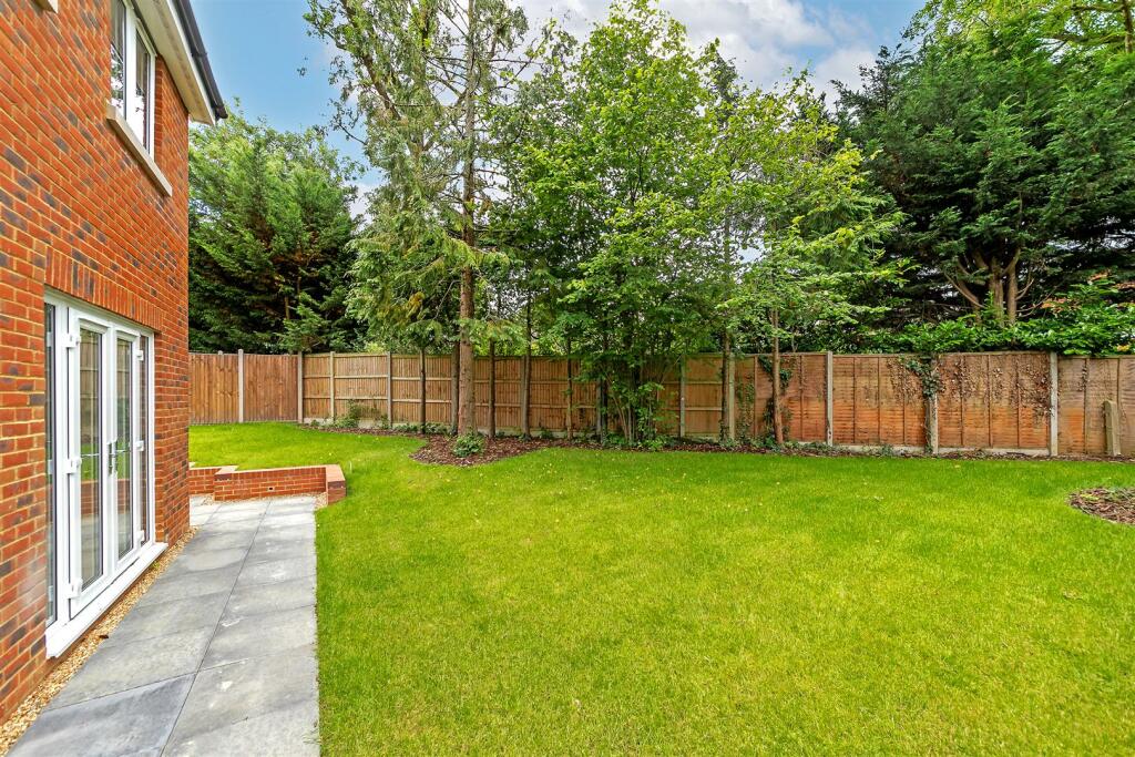 1OakviewGardens-38.jpg
