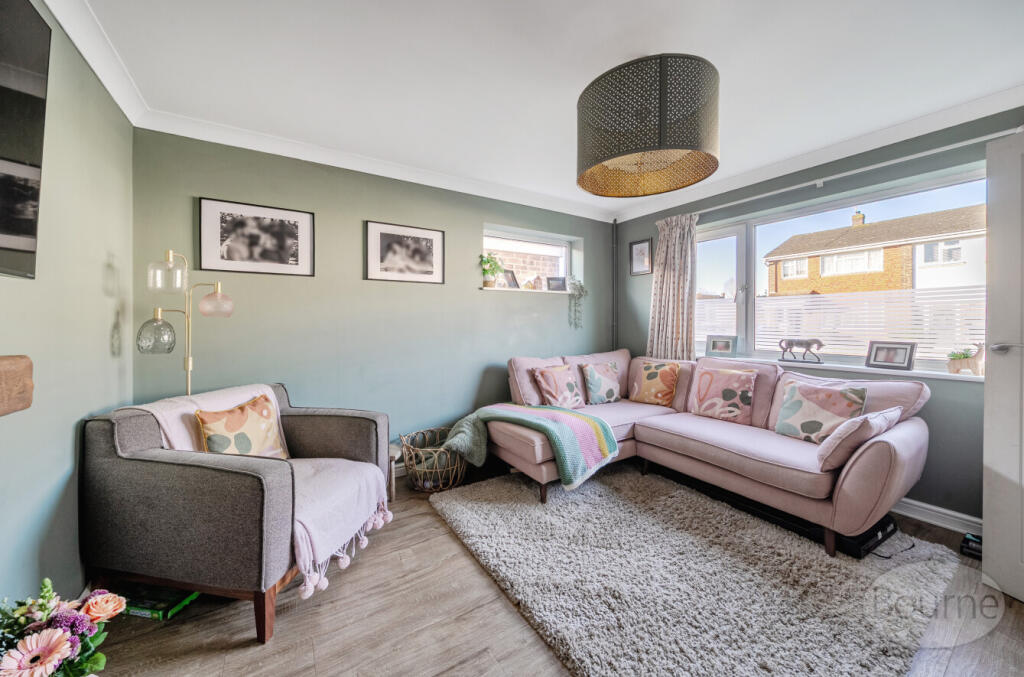 4b6e84e5-5fe7-478...