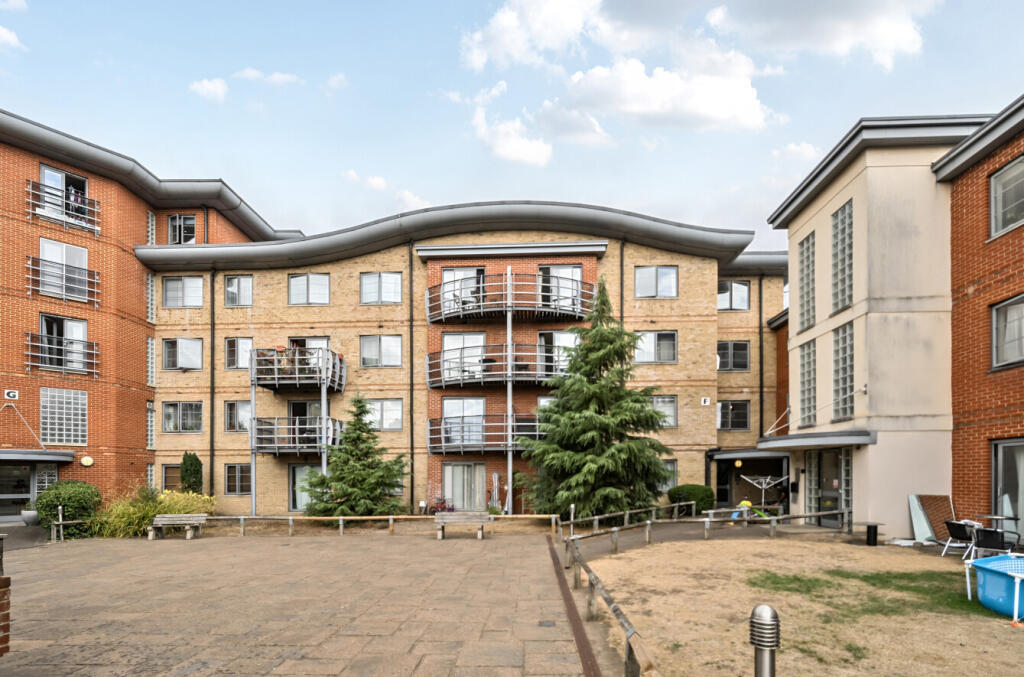 1307163-17-68764f...