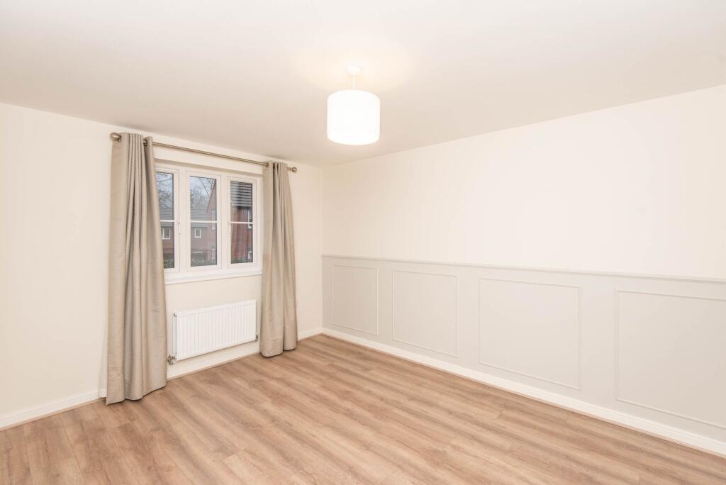 Baker Road, Wingerworth, S42