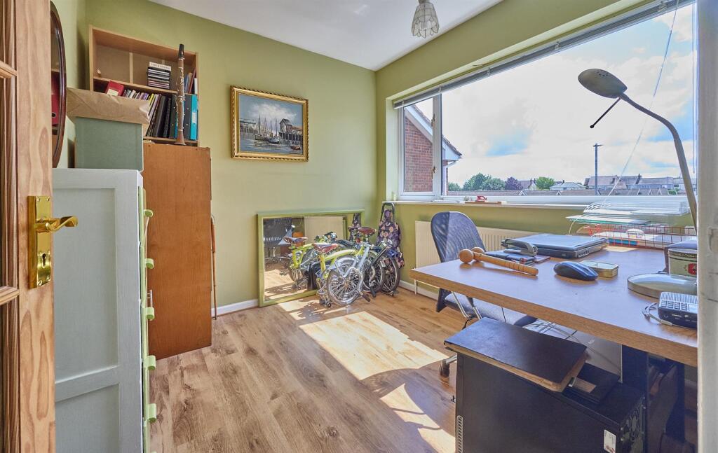 BEDROOM FOUR TO SIDE