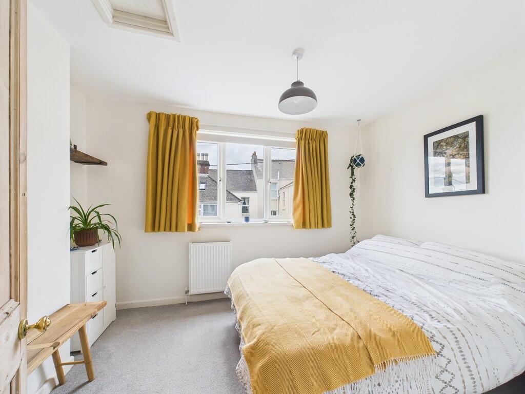 CAM02089G0-PR0541...