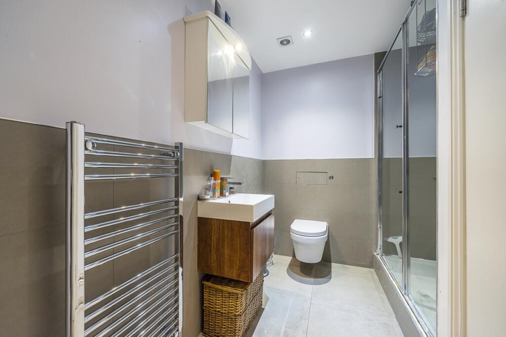 10-Admiral-Blake-...