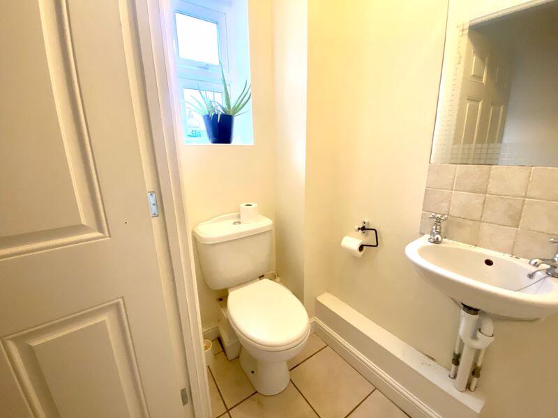 Shared cloakroom