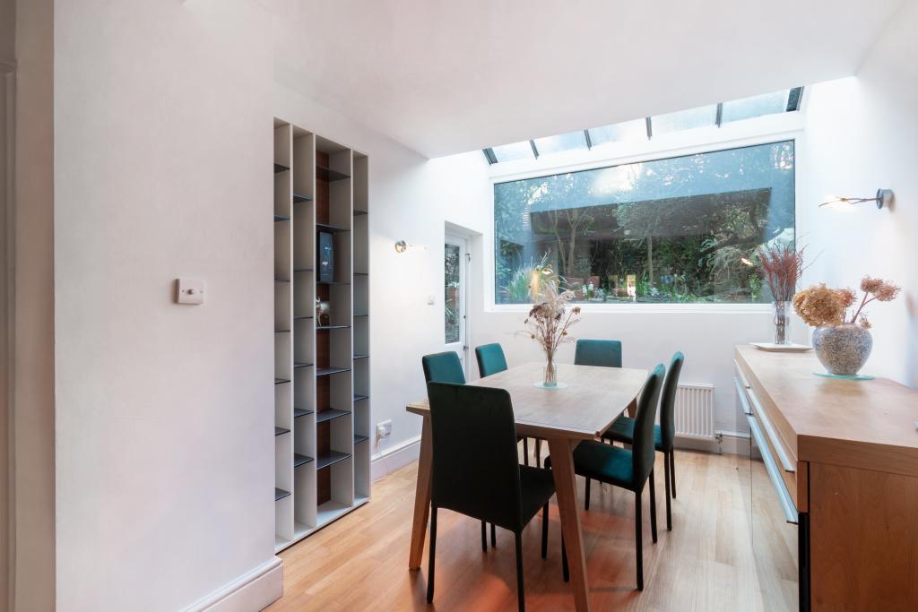 Ledbury LGF, 74, W11