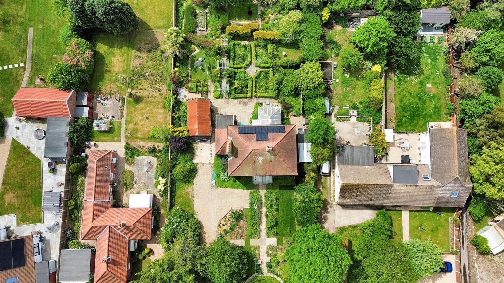 dji_fly_20250530_112712_60_1748601425269_photo_opt