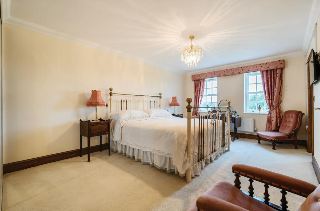 66fe56c0adba1-l-1194352 (15)