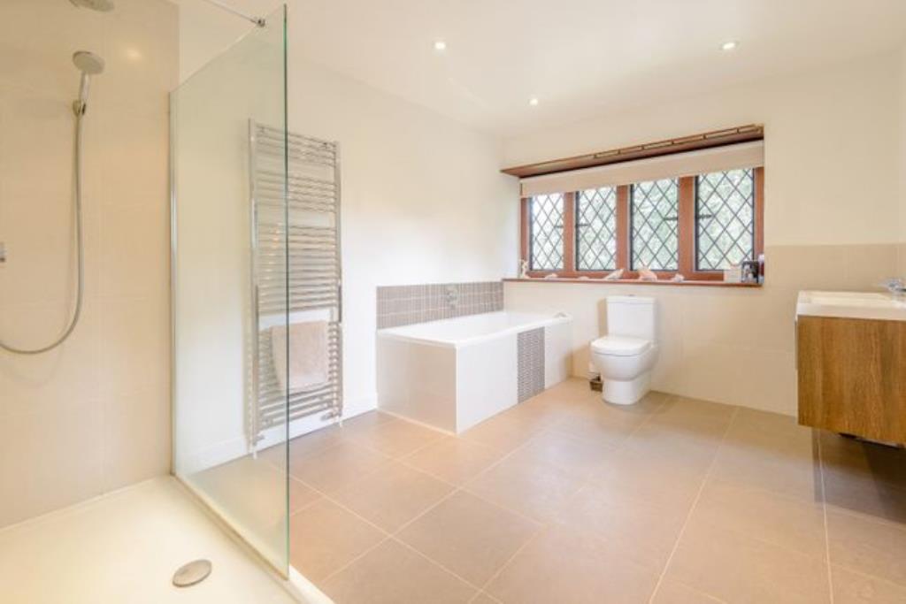 fe24f9d635078f32e746