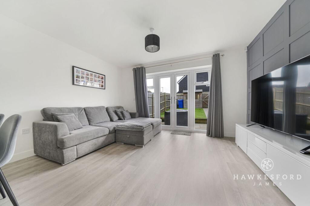 Housson Avenue, Sittingbourne - Lounge/diner