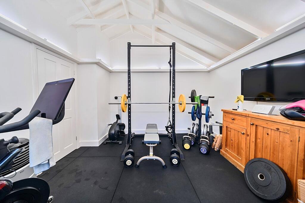Summer House/Gym