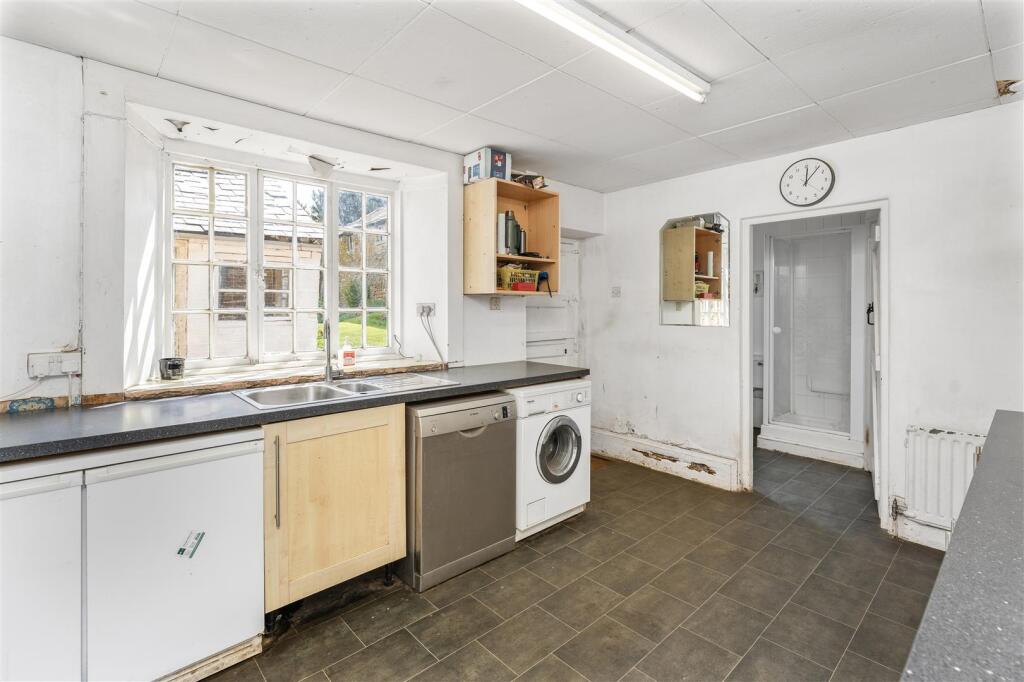 16 High Street, Bodicote-11.jpg