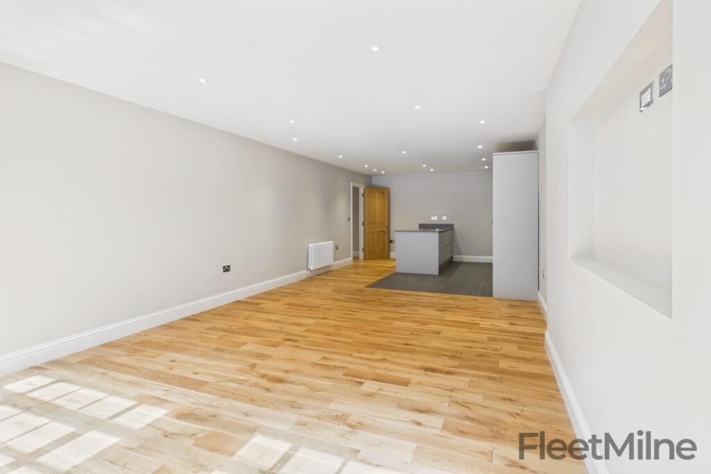 Living/dining room