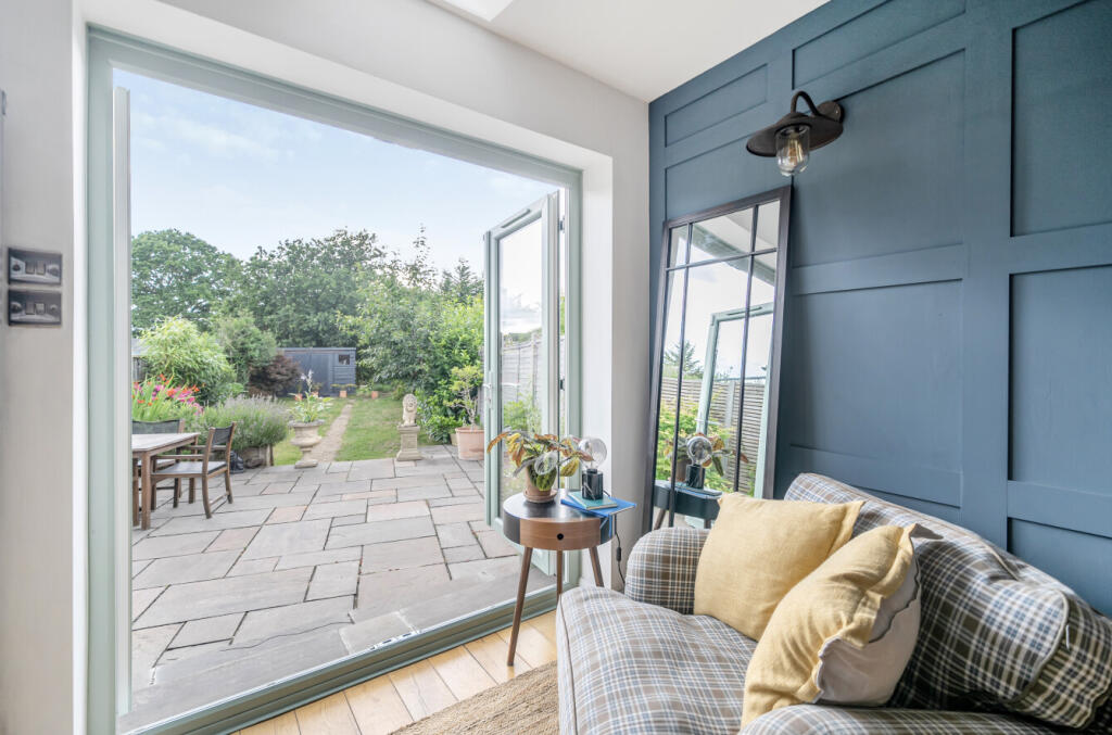 1318027-24-687ff3...