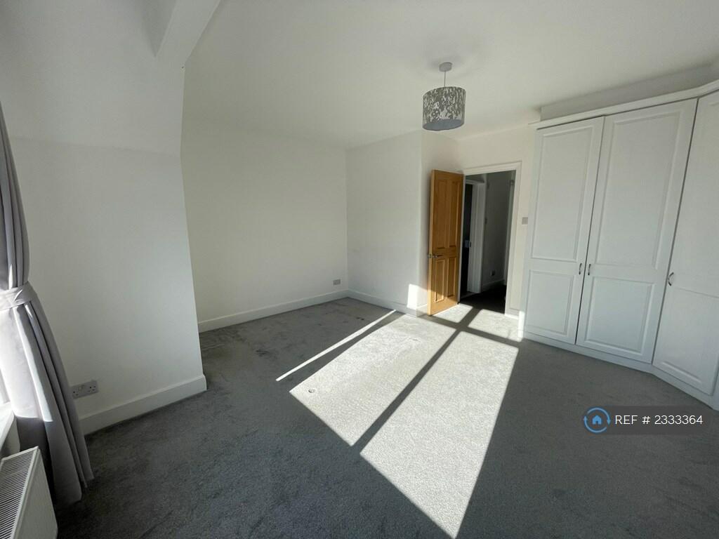 Master Room With Wardrobe