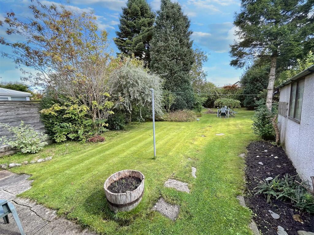 Gardens Aspect 2.jpg