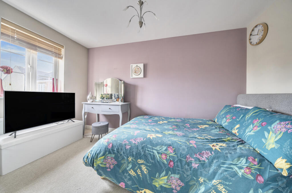 1361132-20-68de40...