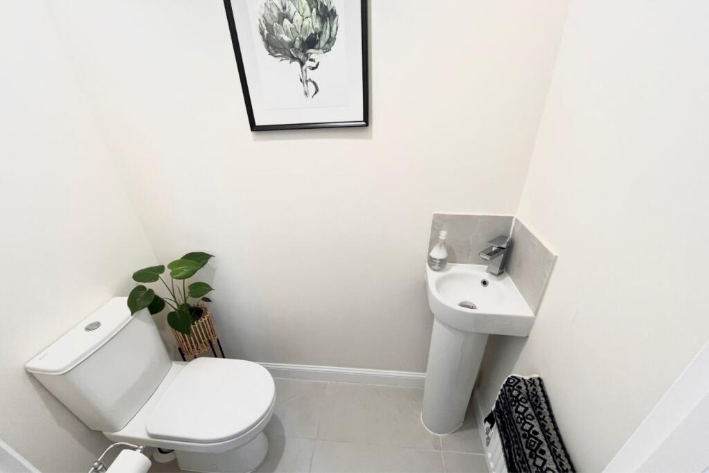 Downstairs Bathroom