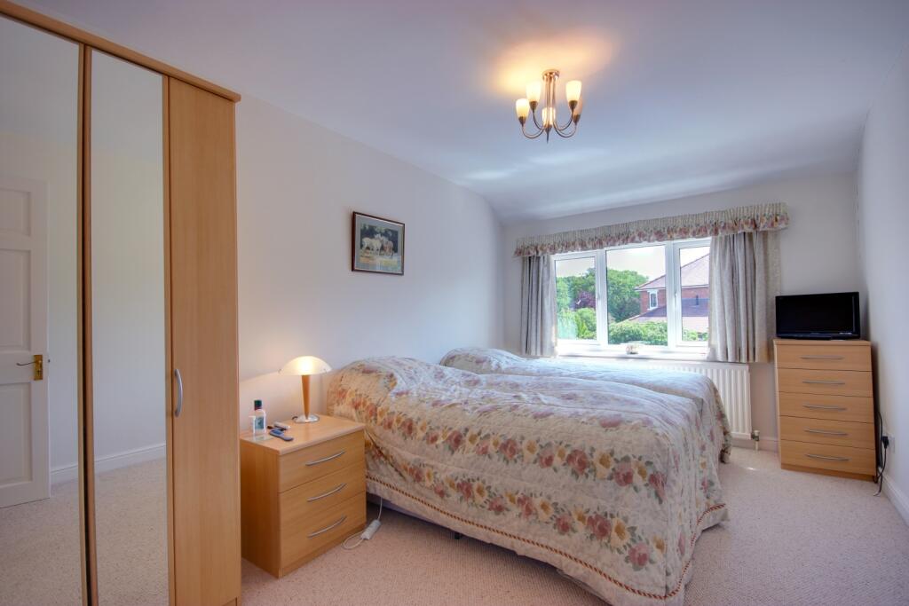 1 Bed 2A